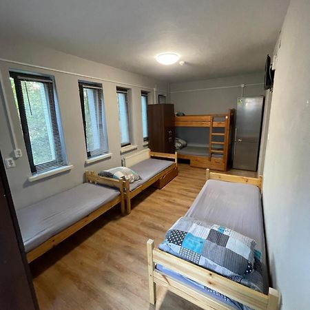 Dom U Dorogi Hostel Ozarow Mazowiecki Luaran gambar